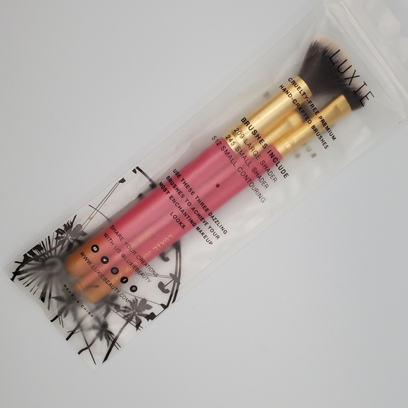 Luxie - "Summer Daze" Makeup Brushes - Picture 1 of 4